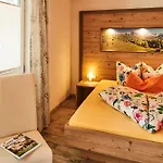 - Kuprian Apartment *