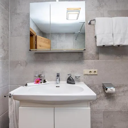 Edelweiss - Kuprian Apartment Ried im Oberinntal